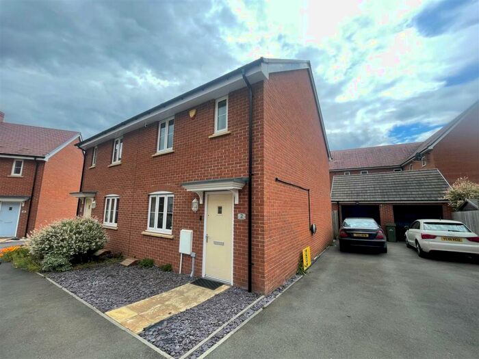 3 Bedroom Semi-Detached House To Rent In Montserrat Court, Bletchley, Milton Keynes, MK3