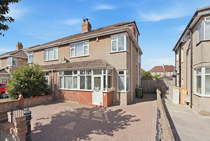 4 Bedroom Semi Detached House For Sale In Oakford Avenue, Weston-Super-Mare, BS23