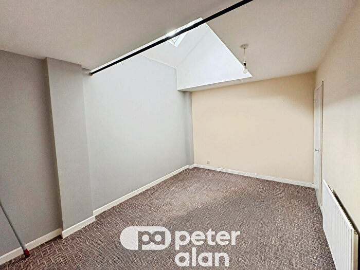 2 Bedroom Property To Rent In Cowbridge Road East, CF5