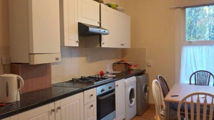 3 Bedroom Terraced House To Rent In A Cardigan Road, LS6
