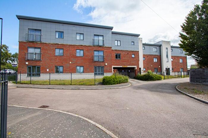 2 Bedroom Apartment For Sale In Brooke Court, Auckley, Doncaster, DN9
