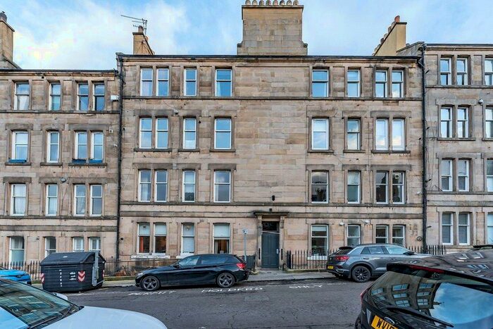 1 Bedroom Apartment To Rent In Comely Bank Row, Stockbridge, Edinburgh, EH4