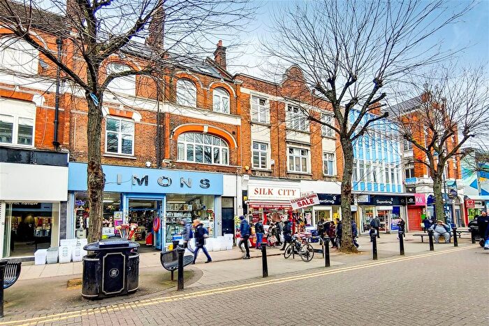 1 Bedroom Flat To Rent In Powis Street, London, SE18