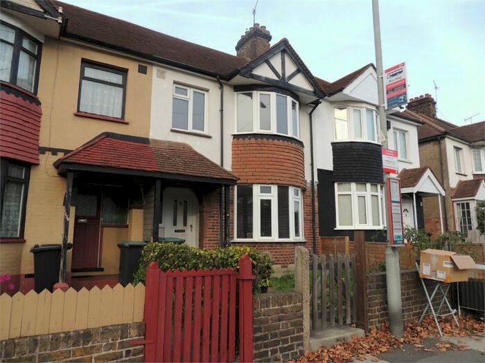 3 Bedroom Terraced House To Rent In Old Road East, Gravesend, Kent, DA12