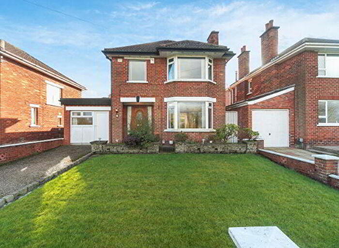 3 Bedroom Detached House For Sale In Roddens Park, Belfast, BT5