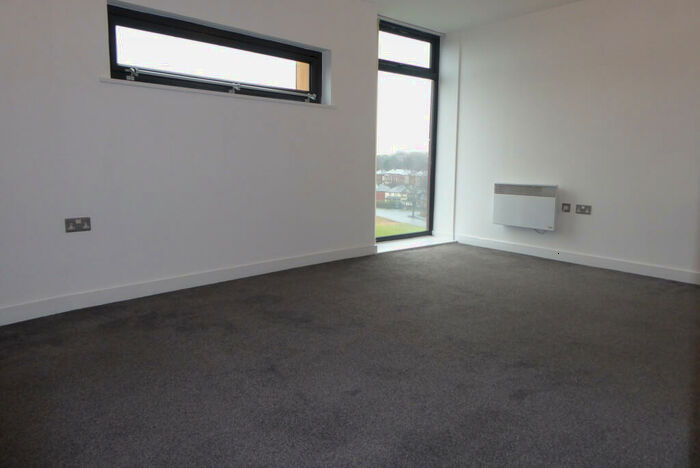 2 Bedroom Flat To Rent In Bridge Square Apartments, Kingsway, Lancaster, LA1