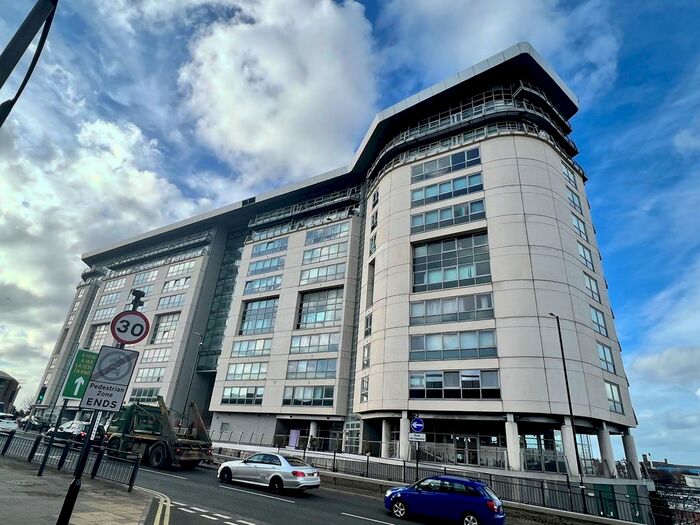 2 Bedroom Flat To Rent In West Wear Street, Sunderland, SR1