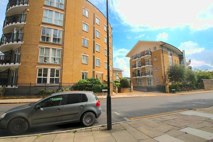 1 Bedroom Flat To Rent In Thomas More Street, London, E1W