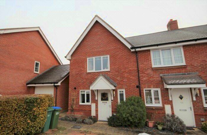 2 Bedroom Property To Rent In Pelling Way, Broadbridge Heath, Horsham, RH12