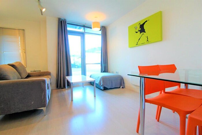 Apartment To Rent In Manor Mills, Ingram Street, Leeds, LS11