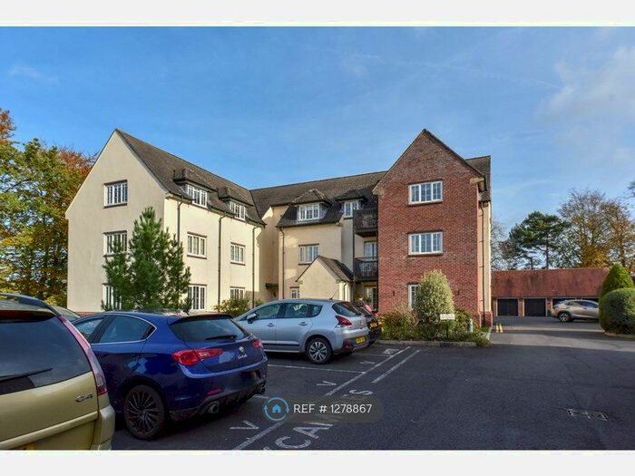 2 Bedroom Flat To Rent In Warford Park, Mobberley, Knutsford, WA16