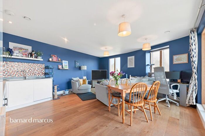 1 Bedroom Flat For Sale In Cavendish Road, London, SW19