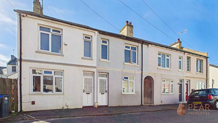 2 Bedroom Terraced House To Rent In Surrey Street, Worthing, BN11