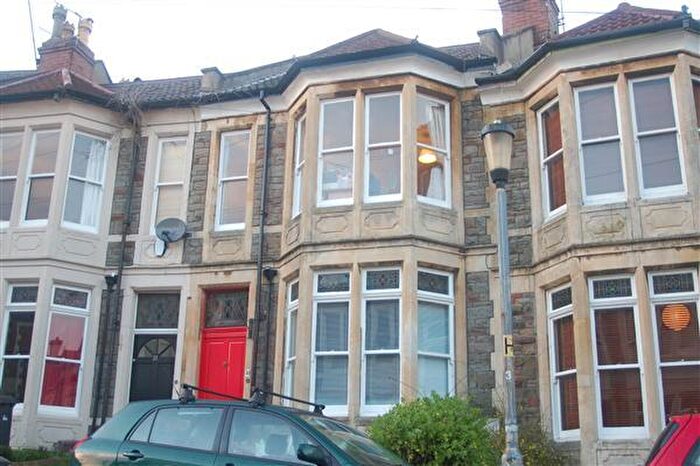 6 Bedroom Terraced House To Rent In Manor Park, BS6