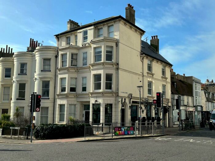 2 Bedroom Apartment To Rent In St. James's Street, Brighton, BN2