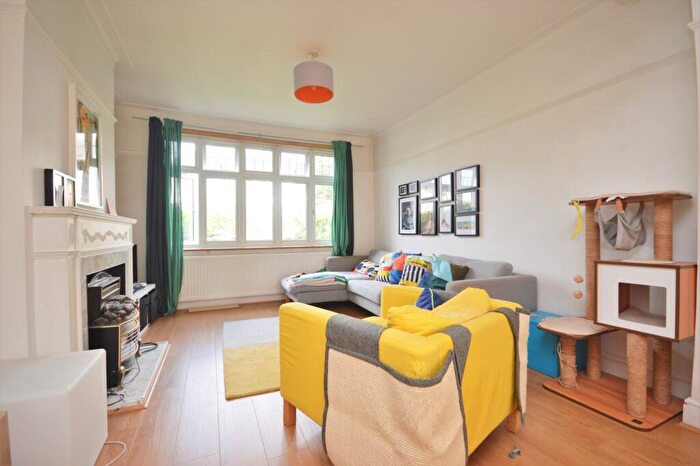 3 Bedroom Terraced House To Rent In Lescombe Close Forest Hill, SE23