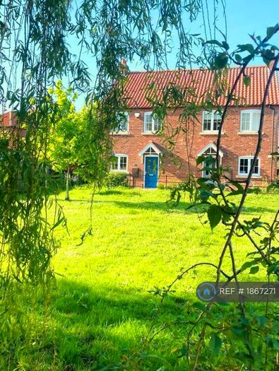 3 Bedroom Semi-Detached House To Rent In Townhill Lane, Bucknall, Woodhall Spa, LN10