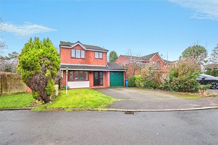 3 Bedroom Detached House For Sale In The Woodlands, Lichfield, Staffordshire, WS13