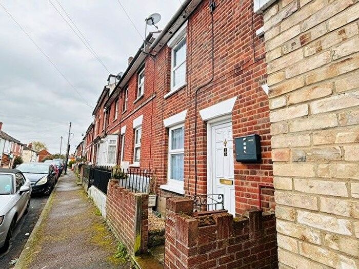 2 Bedroom Terraced House To Rent In Cromwell Road, Colchester, CO2
