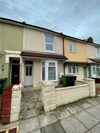 3 Bedroom Terraced House To Rent In Emsworth Road, Portsmouth PO2