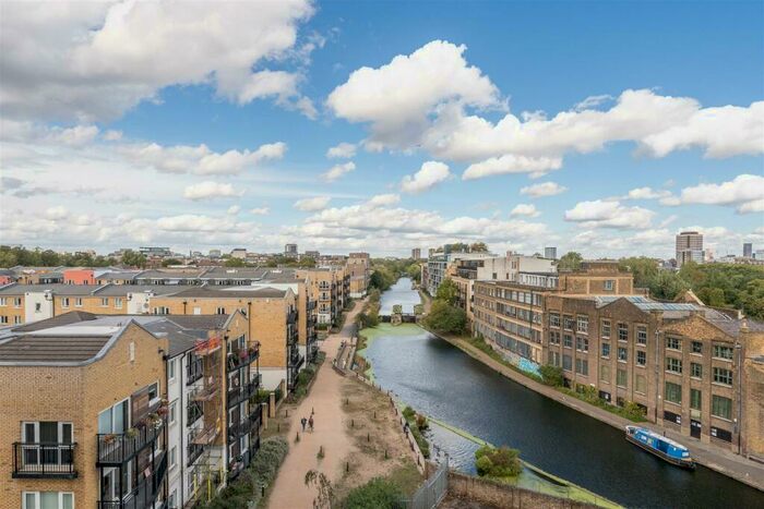 2 Bedroom Flat To Rent In Bootmakers Court, Ben Jonson Road, Limehouse, London, E1