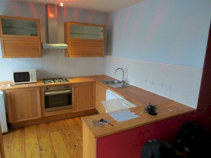 3 Bedroom Maisonette To Rent In Westgate Road, Newcastle Upon Tyne, NE4