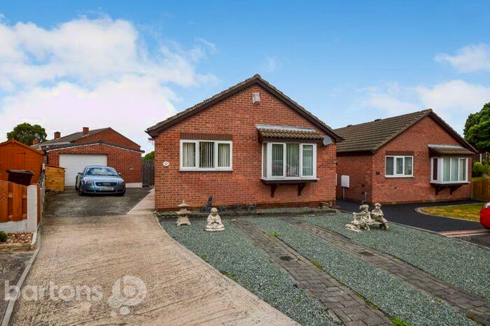 2 Bedroom Detached Bungalow To Rent In Abingdon Gardens, Munsbrough, S61