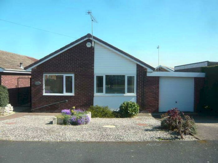 2 Bedroom Detached Bungalow To Rent In Saffron Crescent, Tickhill, Doncaster, South Yorks, DN11