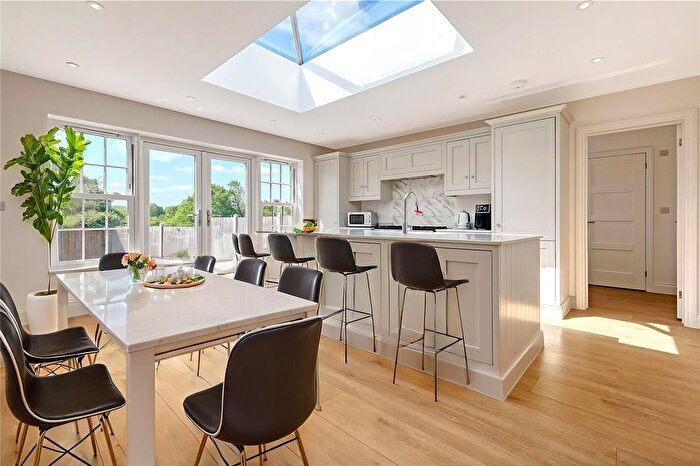 3 Bedroom Semi-Detached House For Sale In Greens Cottages, Ivy Barn Lane, Margaretting, Ingatestone, CM4