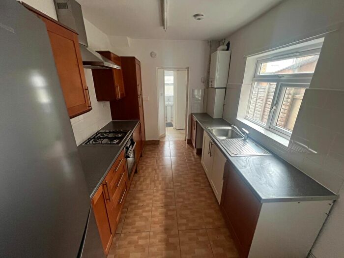 3 Bedroom Terraced House To Rent In Dysons Road, London, N18
