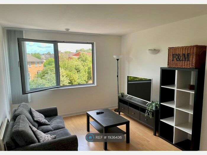 1 Bedroom Flat To Rent In Arizona Building, London, SE13