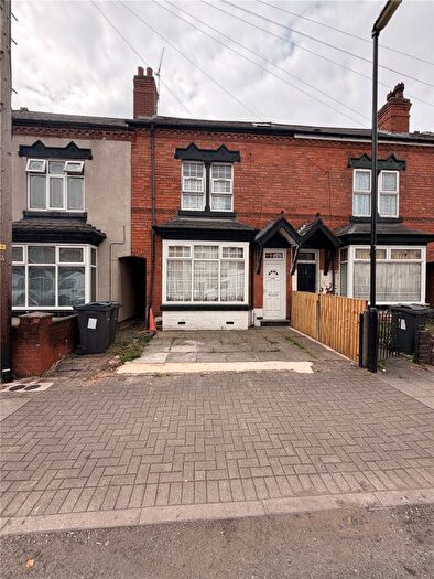 3 Bedroom Terraced House For Sale In Alexander Road, Birmingham, West Midlands, B27