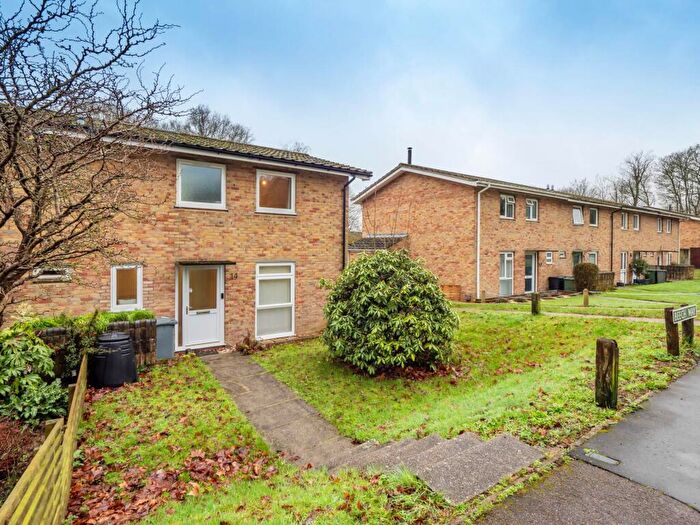 3 Bedroom End Of Terrace House For Sale In Beech Way, Brundall, NR13