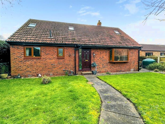 4 Bedroom Detached Bungalow For Sale In Church Walk, Wistow, Selby, YO8