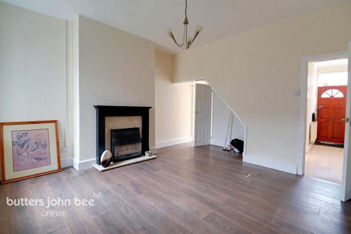 2 Bedroom End Of Terrace House For Sale In Newdigate Street, Crewe, CW1