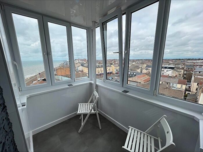 1 Bedroom Apartment For Sale In Promenade, Blackpool, Lancashire, FY1