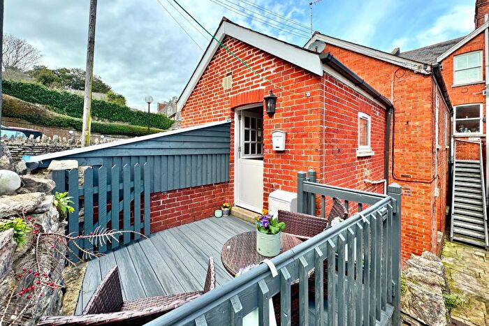 1 Bedroom Flat To Rent In High Street, Swanage, BH19
