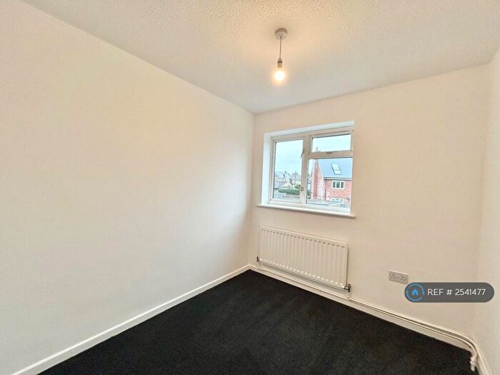 4 Bedroom Terraced House To Rent In Periwinkle Close, Sittingbourne, ME10