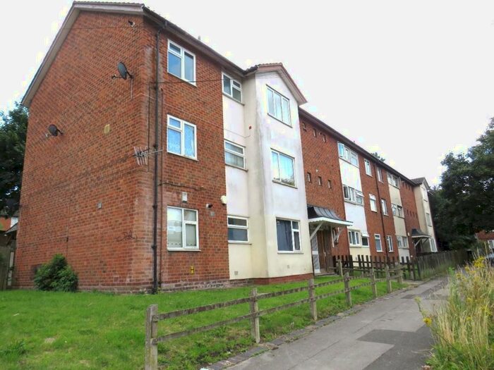 3 Bedroom Flat To Rent In Chilvers Grove, Birmingham, B37