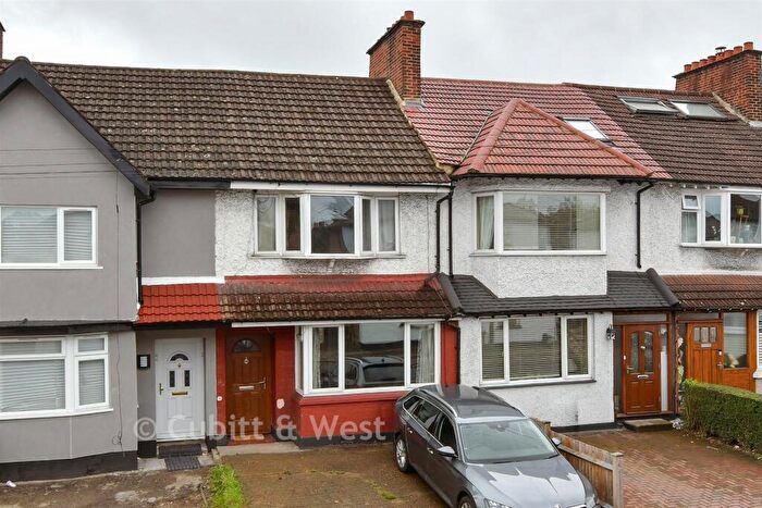 3 Bedroom Terraced House For Sale In Bushey Road, Sutton, Surrey, SM1