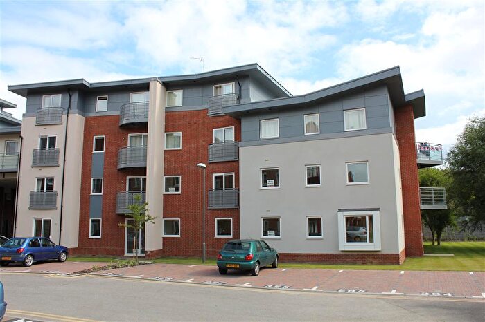 3 Bedroom Apartment To Rent In Coxhill Way, Aylesbury, HP21