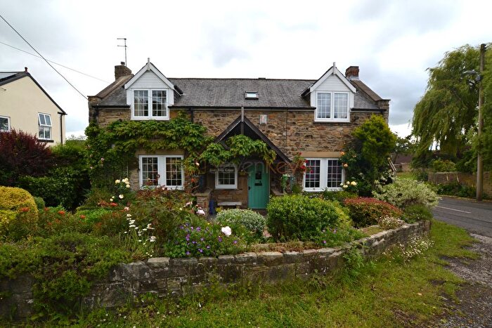 3 Bedroom Cottage For Sale In South Farm Cottage, Kibblesworth, Gateshead, NE11