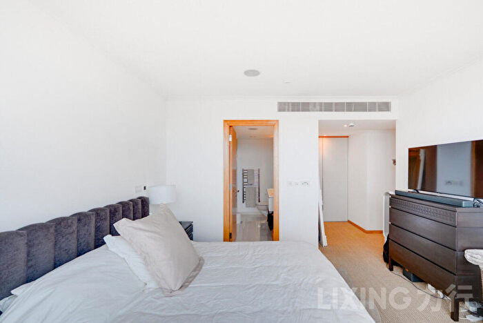 2 Bedroom Apartment To Rent In Hertsmere Road, Canary Wharf, E14