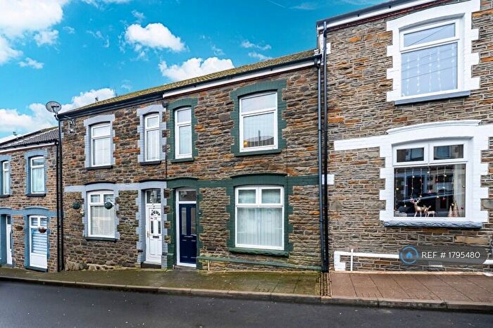 3 Bedroom Terraced House To Rent In Augustus Street, Pontypridd, CF37