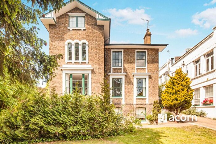 2 Bedroom Flat To Rent In Charming Two-Bedroom Period Flat, SE23