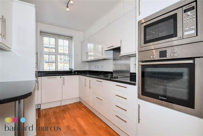 2 Bedroom Flat To Rent In Heathfield Terrace, London, W4
