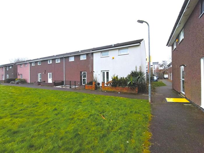 2 Bedroom Terraced House To Rent In Fisher Close, Waltham Cross, EN8