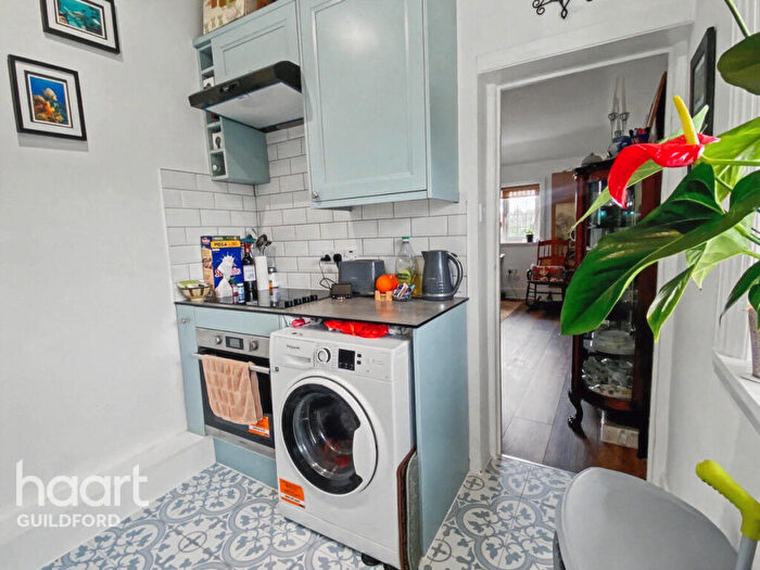 1 Bedroom Apartment For Sale In The Ridge, Woking, GU22