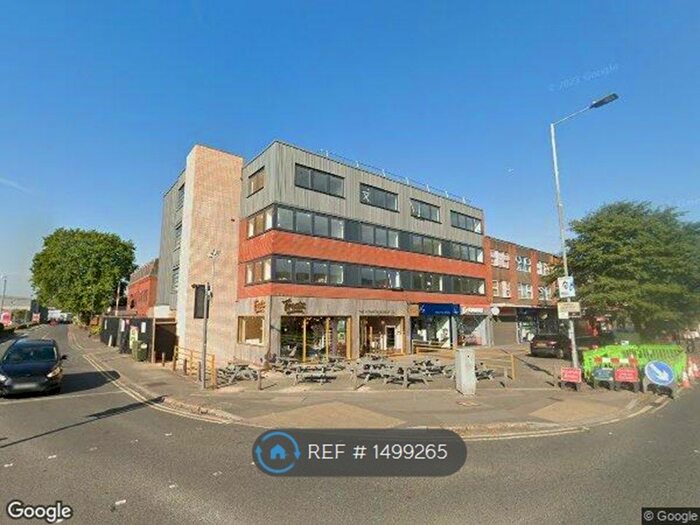 1 Bedroom Flat To Rent In Montrose House, Slough, SL1