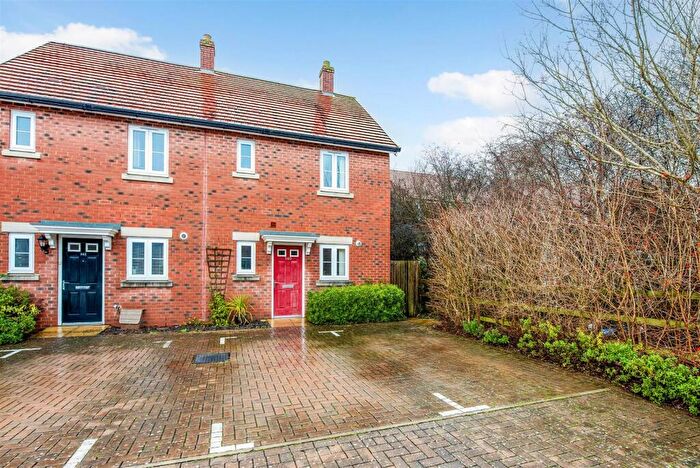 2 Bedroom Semi-Detached House For Sale In Picket Twenty Way, Andover, SP11